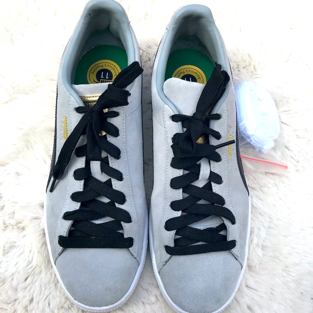 Mens Puma Gray Suede Sneakers, sz 11